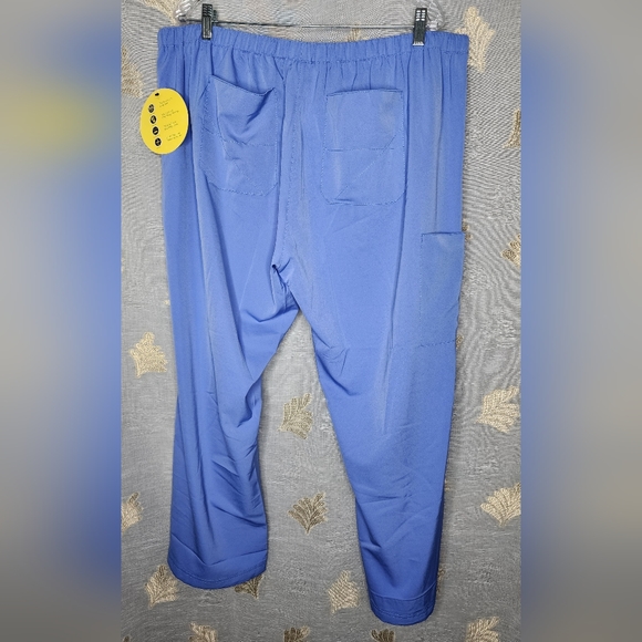 NWT WONDERWINK High Performance Cargo Pant Scrubs - Picture 4 of 13